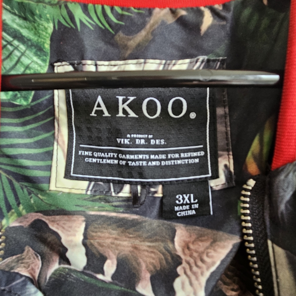 Akoo Jacket - Picture 3 of 3